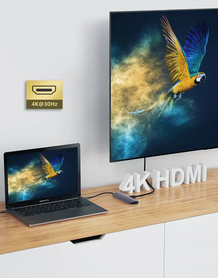 UGREEN CM136 70495 5-in-1 USB-C Hub 4K HDMI 100W PD 3x USB 3.0 Gray
