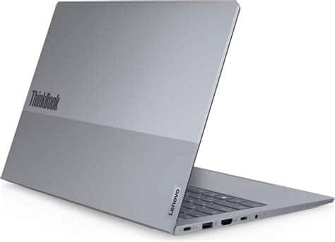Lenovo ThinkBook 14 G7 IML 14" Ultra 5 8GB RAM 512GB SSD Laptop