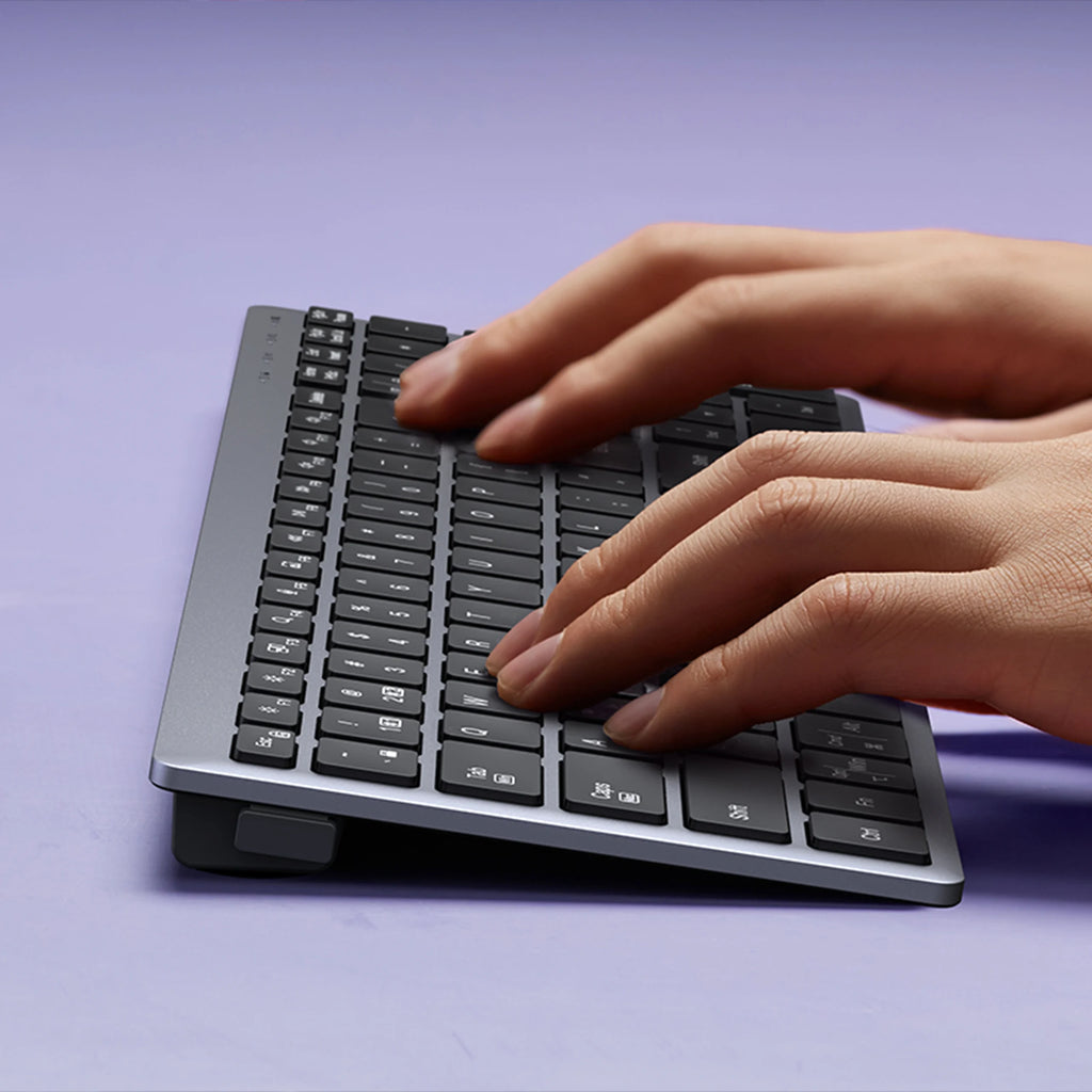 UGREEN MK552 85513 Wireless Keyboard and Mouse Combo Rechargeable