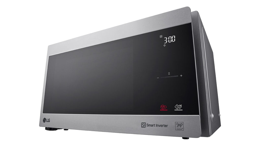 LG MS4295CIS 1.5 cu. ft. NeoChef Microwave Oven Noble Silver